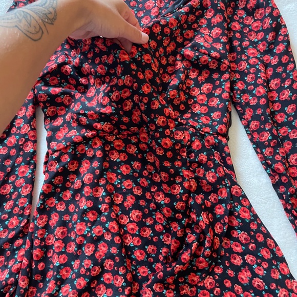 Dress - Picture 2 of 2